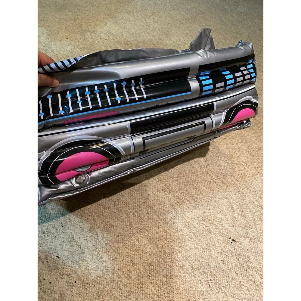 Inflatable Boom Box Beverage Cooler 80s 90s Retro Hip Hop Brand new with the lid